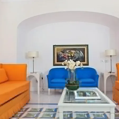 Hotel Grand Riviera