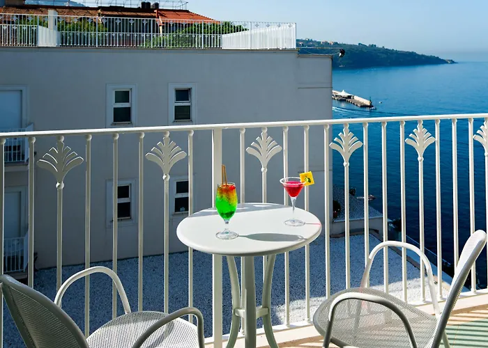 Grand Riviera Hotel 4*